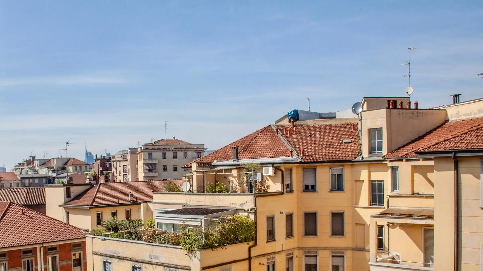 Apartamento Big Skyview Goldoni - Duomo M4 Lin Airport Milán 0*,  Italia