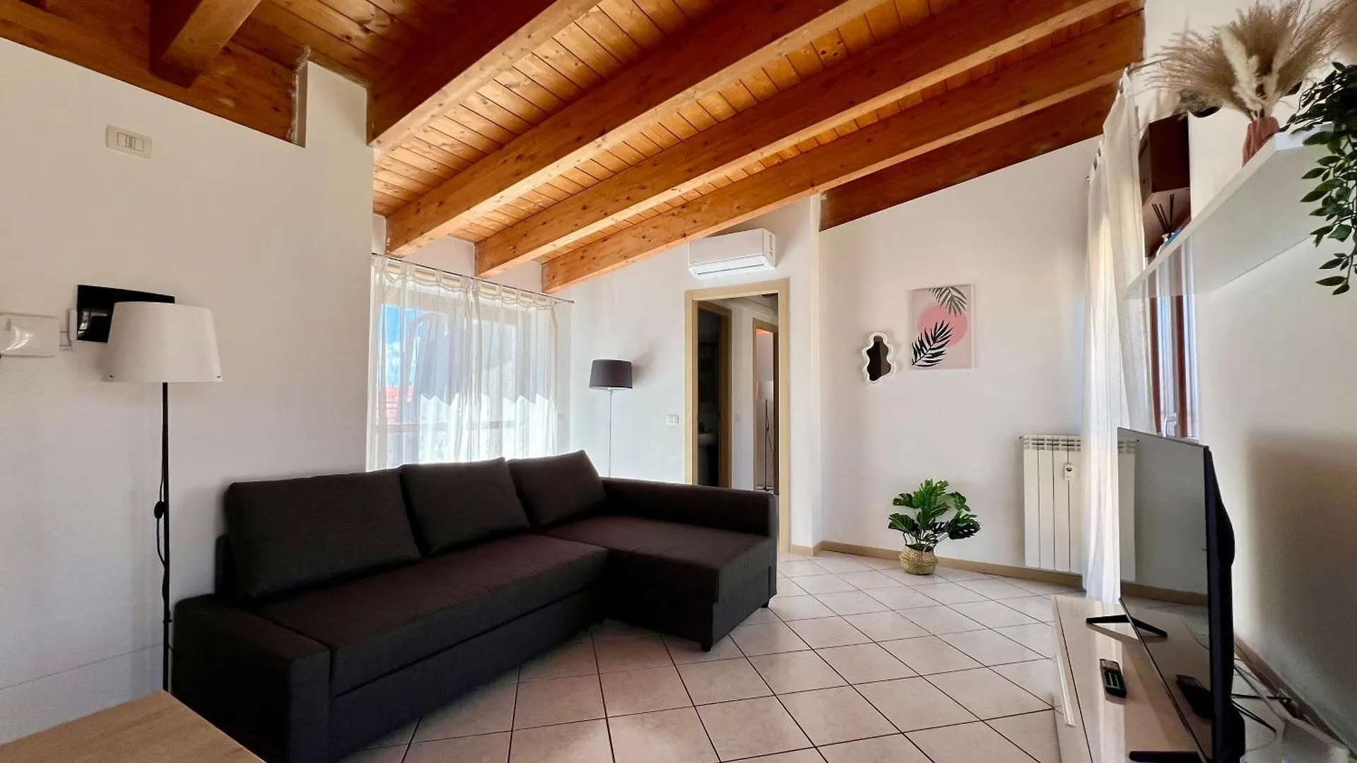 Apartamento Big Skyview Goldoni - Duomo M4 Lin Airport Milán